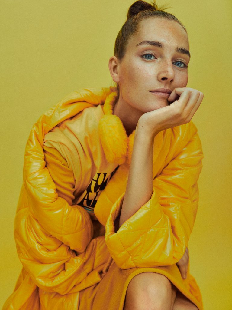 Josephine Letutour puffer yellow by Xavi Gordo | Raquel Sueiro Management